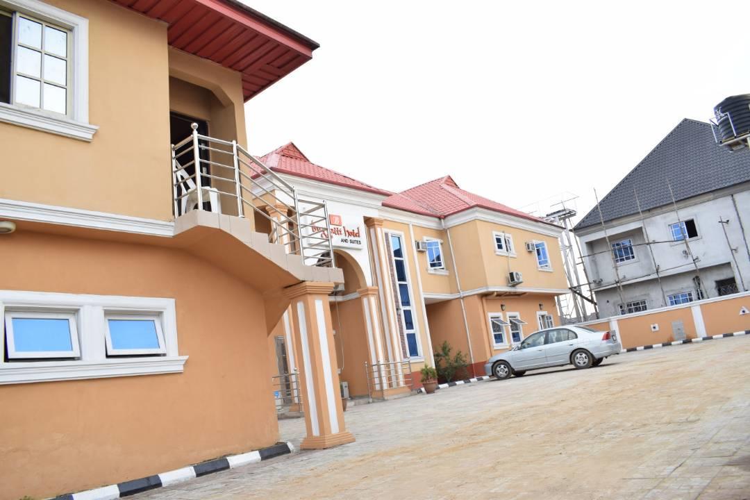 Buggatti Hotel And Suit Port Harcourt Exterior foto